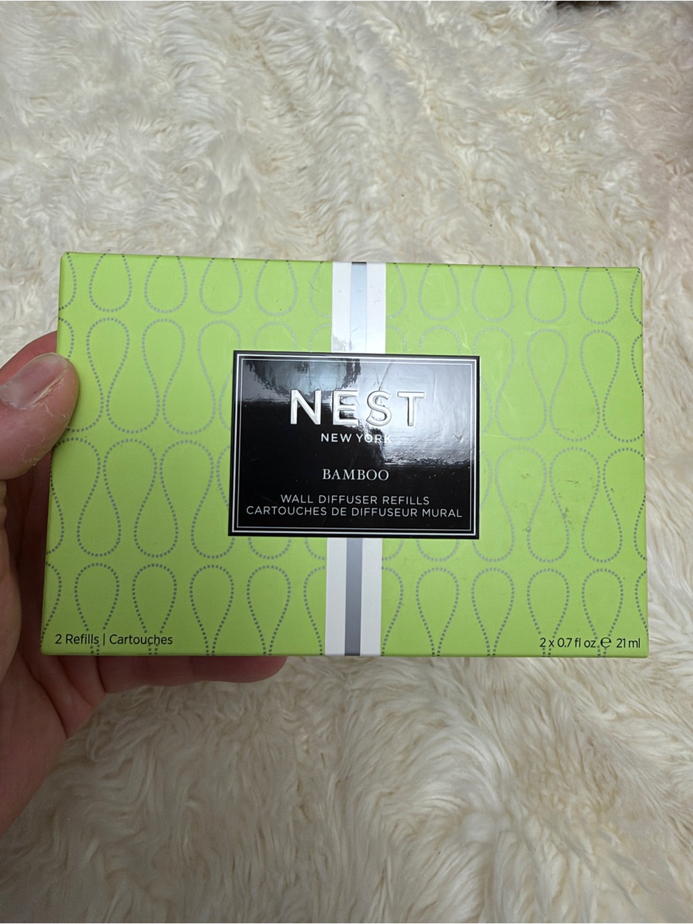 Best New York Bamboo Wall Diffuser Refills - Green - Picture 1 of 3